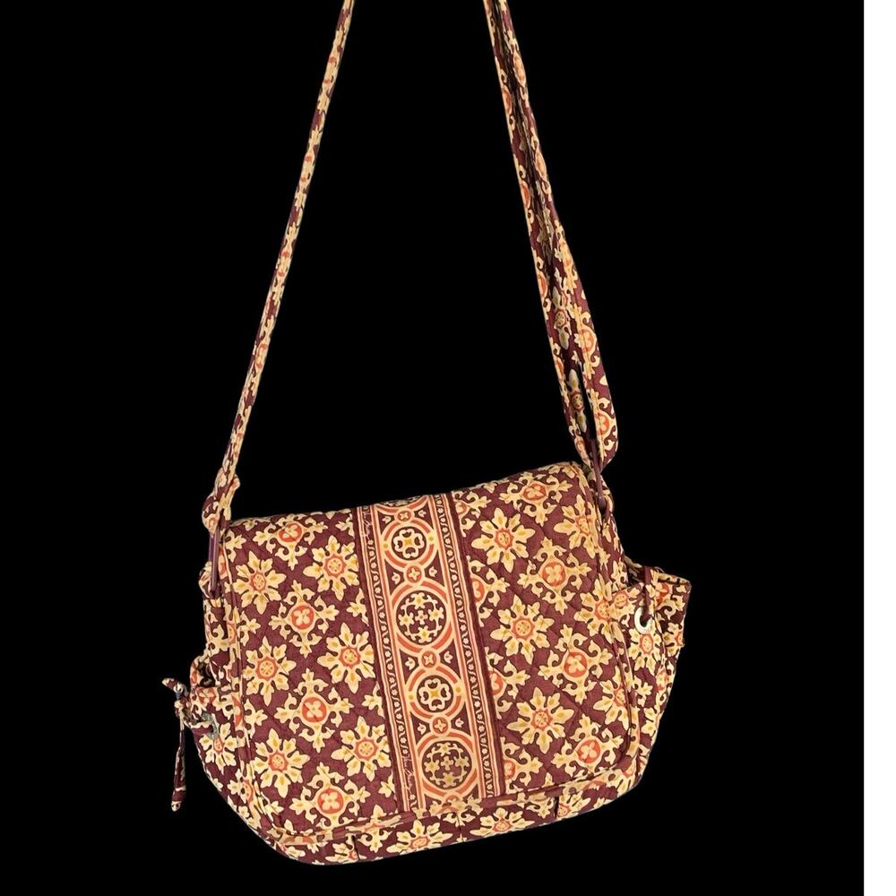 Quilted Vera Bradley Shoulder Bag Medallion Pattern Authentic Vintage 2006 USA